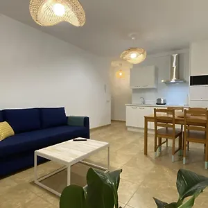 https://vivienda-vacacional-sur-de-europa-b-1-4.in-canary-islands.com