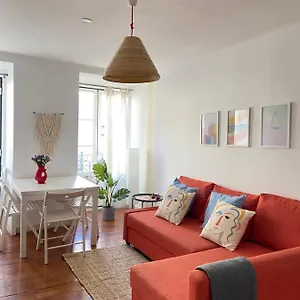 https://combro-apartment.hotels-lisbon-portugal.com
